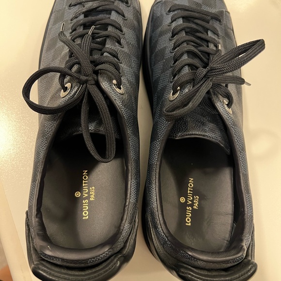 Louis Vuitton Sneakers (Men) Size 11 LV 12 US - Picture 3 of 5